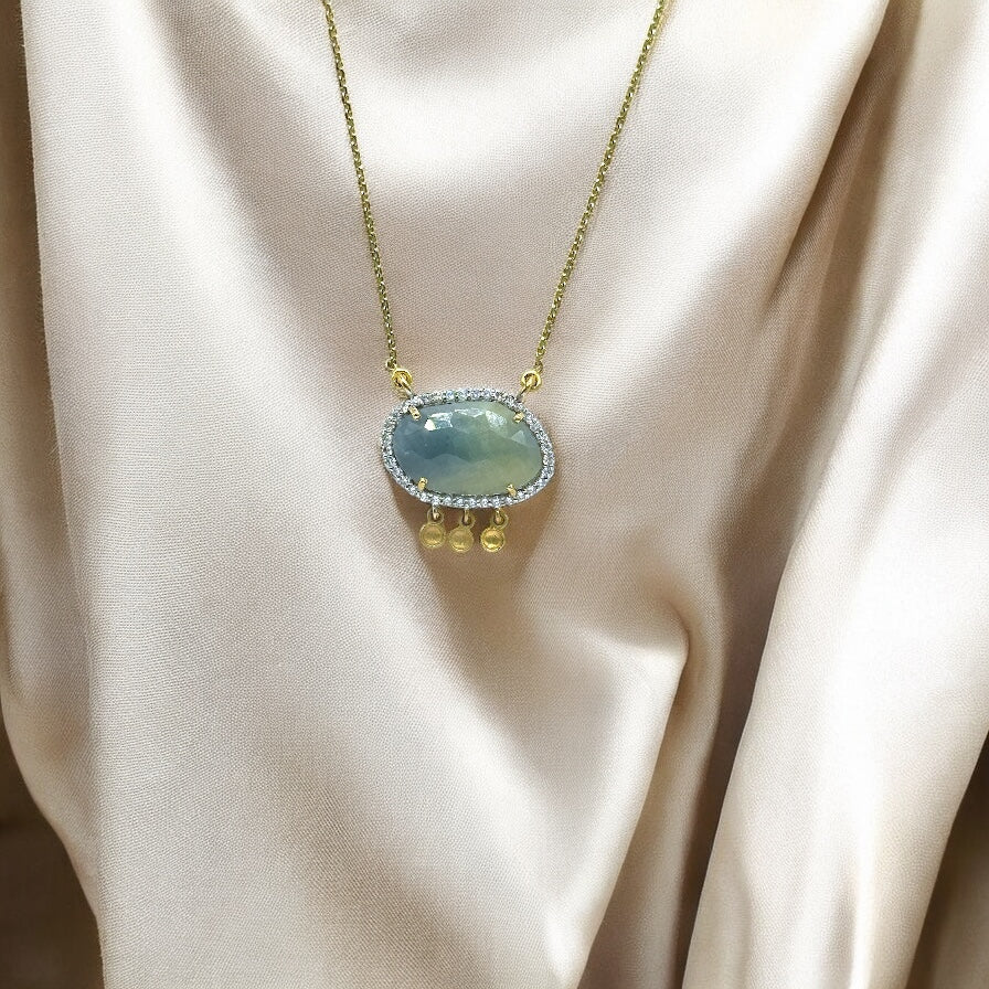 IRIS | THE NECKLACE