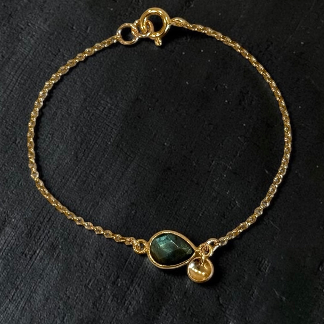 AMARA | THE BRACELET