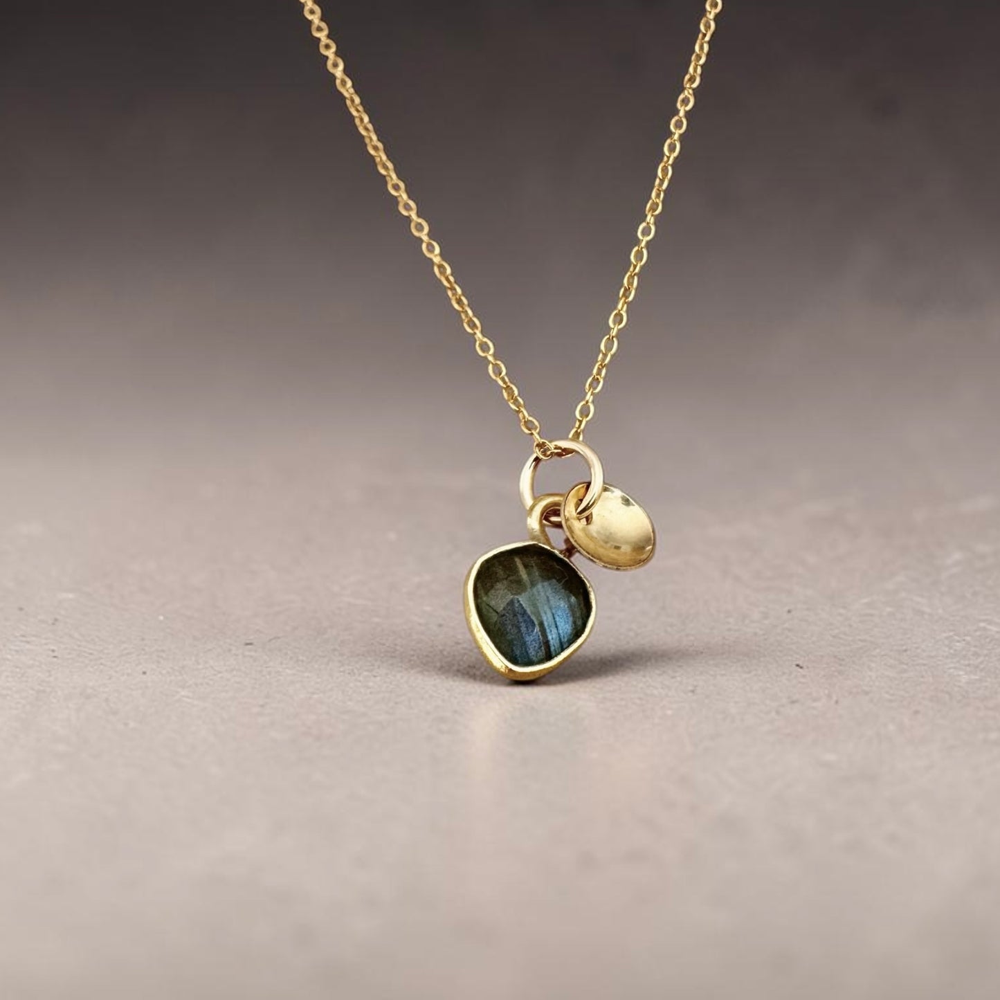 HANNAH | THE NECKLACE