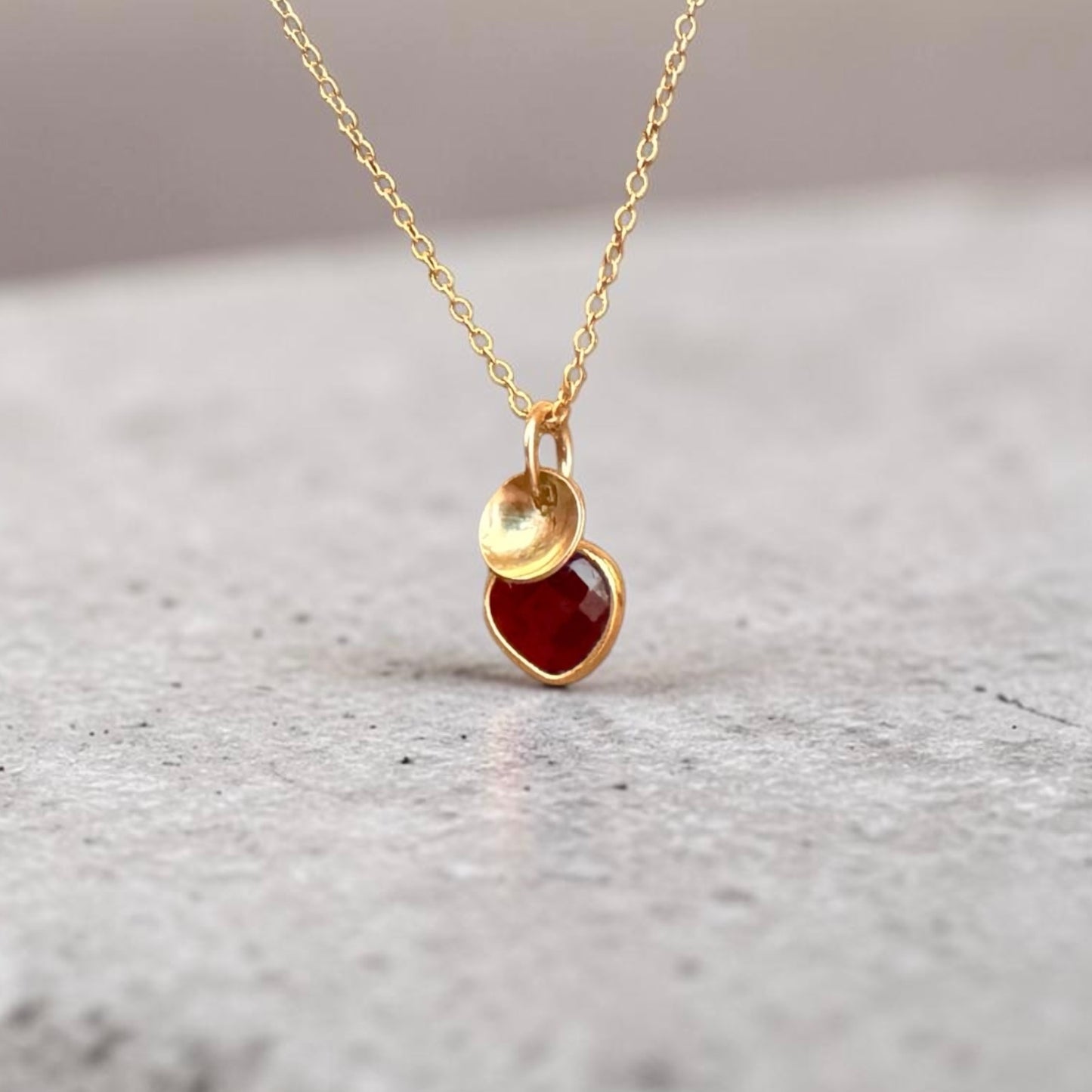 HANNAH | THE NECKLACE